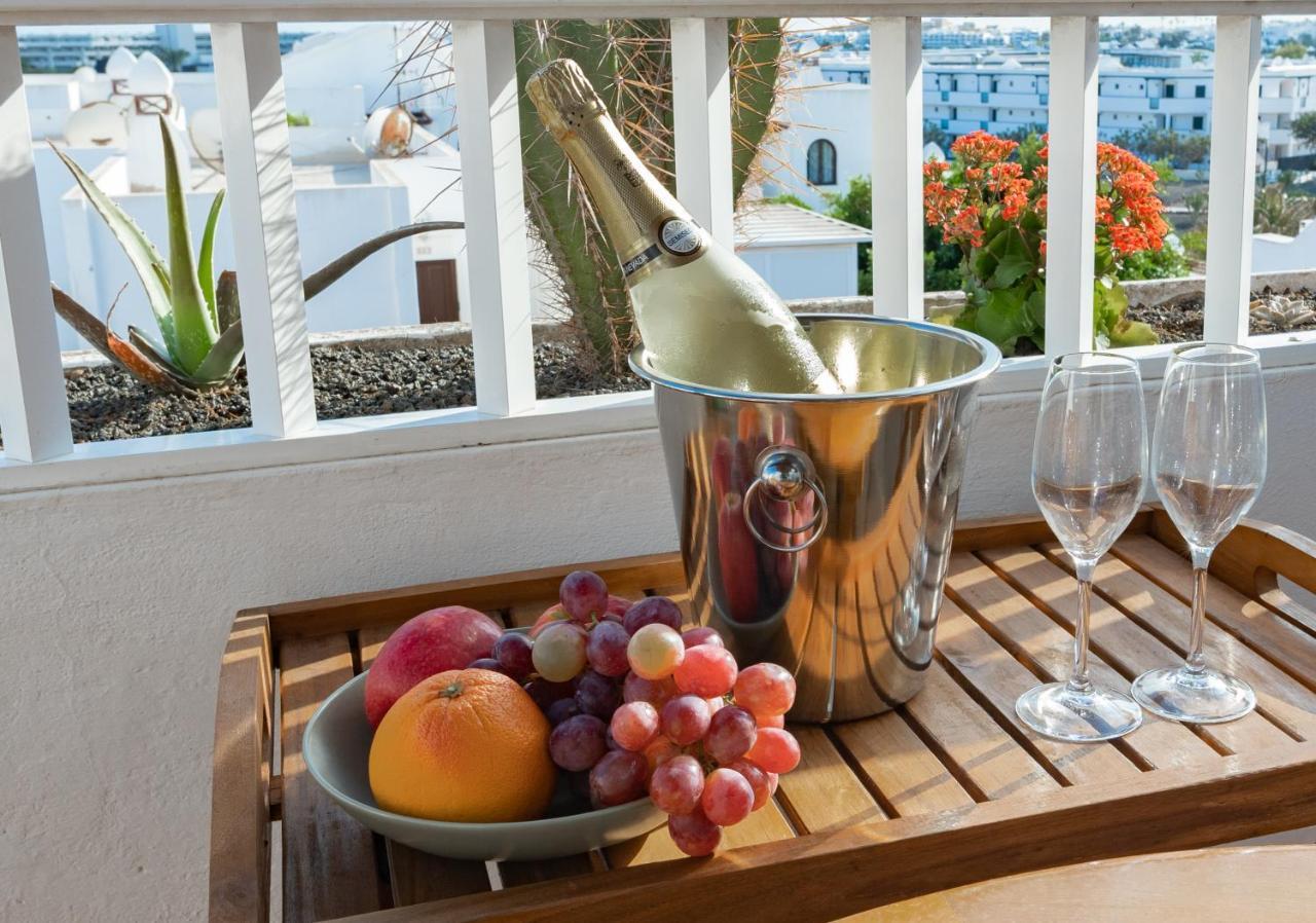 Bliss -Panoramic Views- Apartment Costa Teguise Ngoại thất bức ảnh